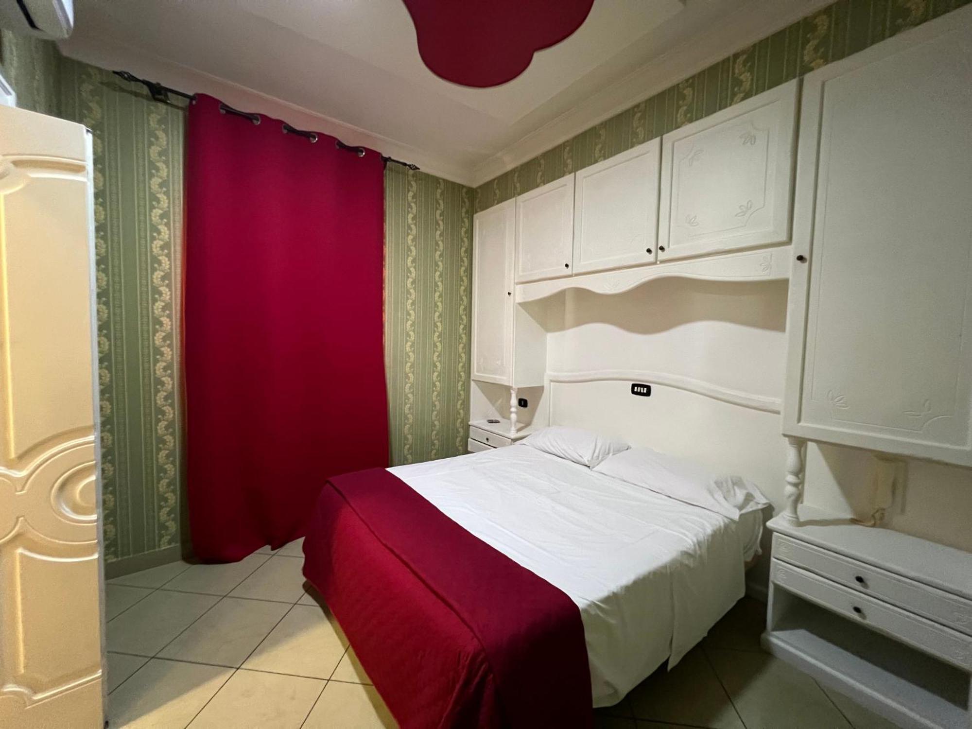 ורקטורו Hotel Tiffany מראה חיצוני תמונה